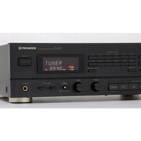 PIONEER SX-227 MARKOWY AMPLITUNER STEREO !