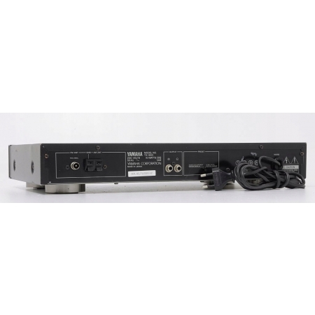 YAMAHA TX-550 FIRMOWY TUNER RADIOWY !