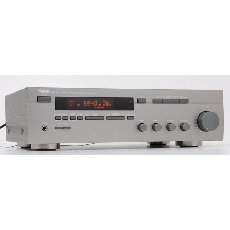 YAMAHA RX-385 MARKOWY AMPLITUNER STEREO RDS !