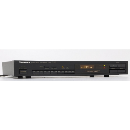 PIONEER F-223 FIRMOWY TUNER RADIOWY !