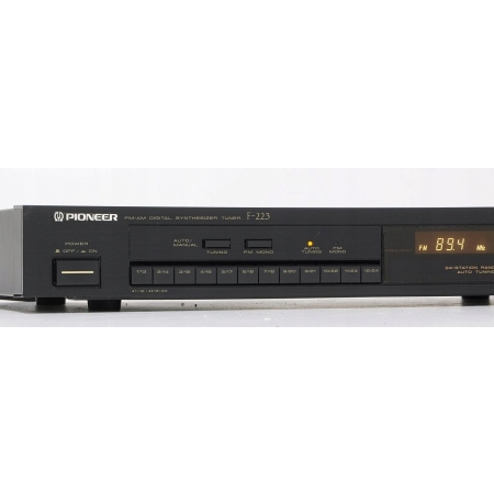 PIONEER F-223 FIRMOWY TUNER RADIOWY !