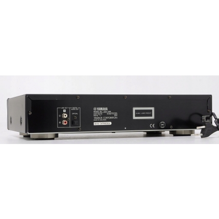 YAMAHA CDX-396 FIRMOWY ODTWARZACZ CD !