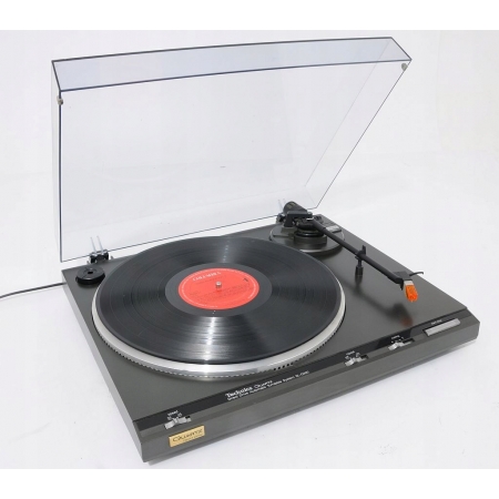 TECHNICS SL-Q300 GRAMOFON STEREO DIRECT DRIVE QUARTZ AUTOMAT !