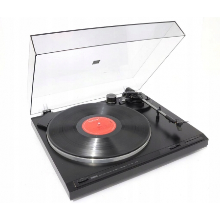 YAMAHA TT-400 ZNAKOMITY GRAMOFON STEREO AUTOMAT !