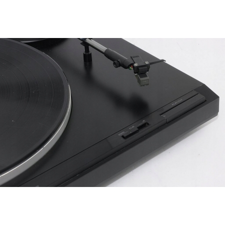 YAMAHA TT-400 ZNAKOMITY GRAMOFON STEREO AUTOMAT !