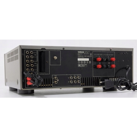 YAMAHA AX-730 TOPOWY WZMACNIACZ STEREO !