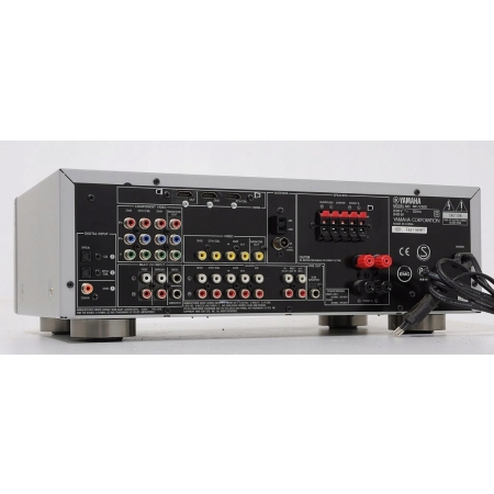 YAMAHA RX-V365 MARKOWY AMPLITUNER STEREO /5.1
