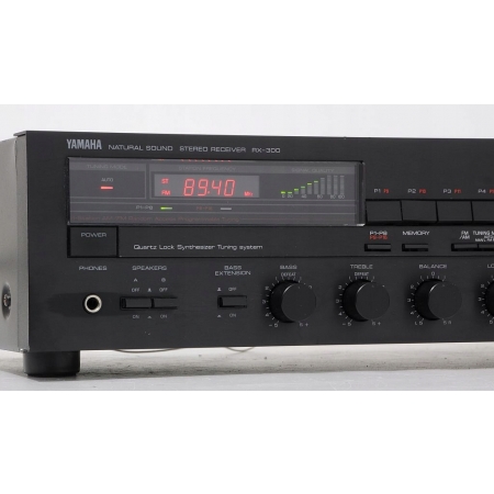 YAMAHA RX-300 MARKOWY AMPLITUNER STEREO !
