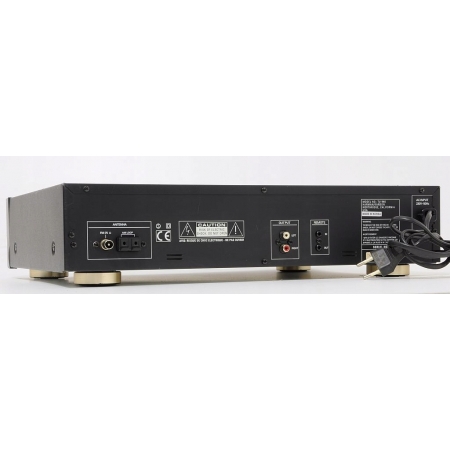 HARMAN/KARDON TU940 TOPOWY TUNER RADIOWY Z RDS !