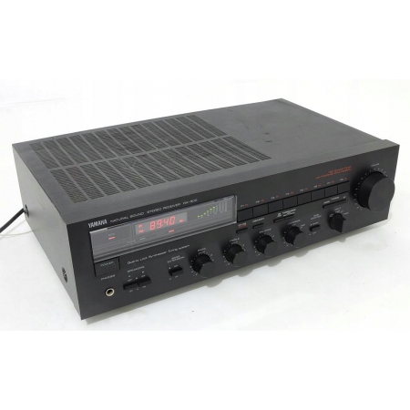 YAMAHA RX-300 MARKOWY AMPLITUNER STEREO !