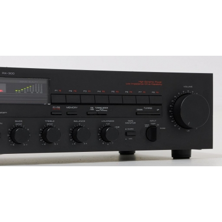 YAMAHA RX-300 MARKOWY AMPLITUNER STEREO !