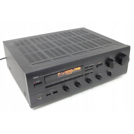 YAMAHA RX-570 ZNAKOMITY AMPLITUNER STEREO !