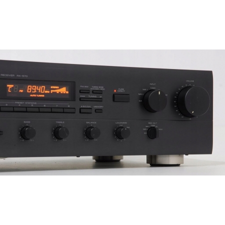 YAMAHA RX-570 ZNAKOMITY AMPLITUNER STEREO !