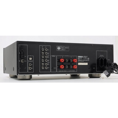 YAMAHA RX-570 ZNAKOMITY AMPLITUNER STEREO !