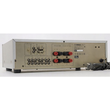 YAMAHA A-520 KULTOWY WZMACNIACZ STEREO !